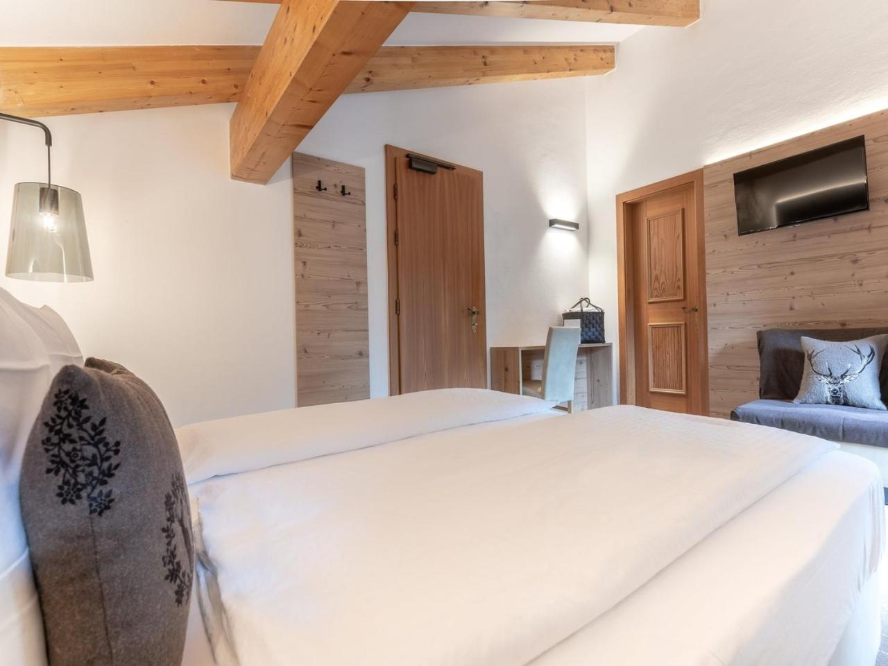 Hotel Madonnina Resort And Wellness Soraga Esterno foto
