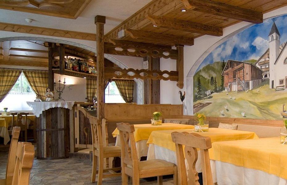Hotel Madonnina Resort And Wellness Soraga Esterno foto