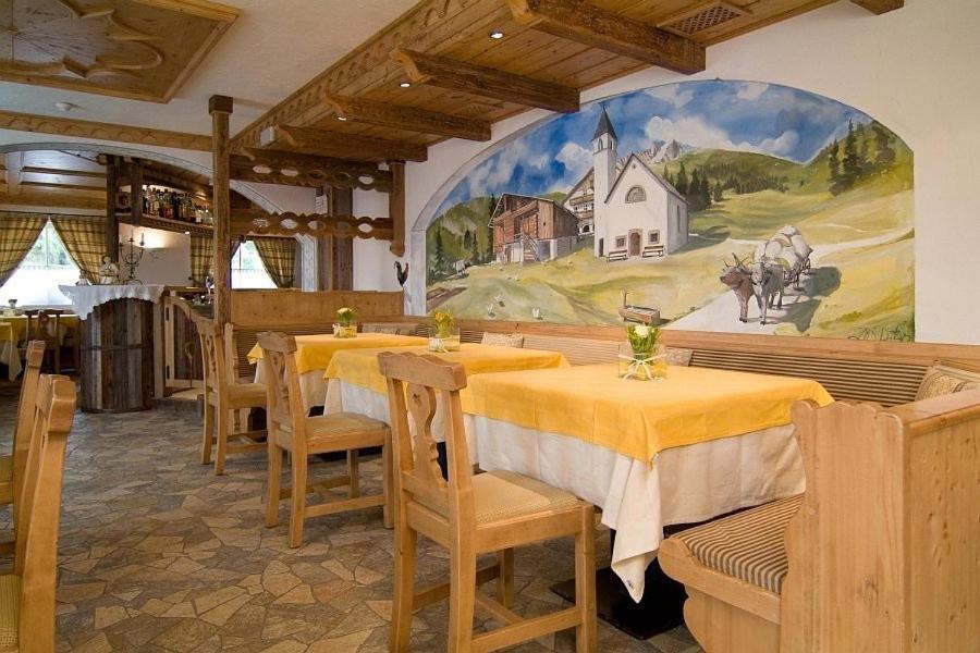 Hotel Madonnina Resort And Wellness Soraga Esterno foto