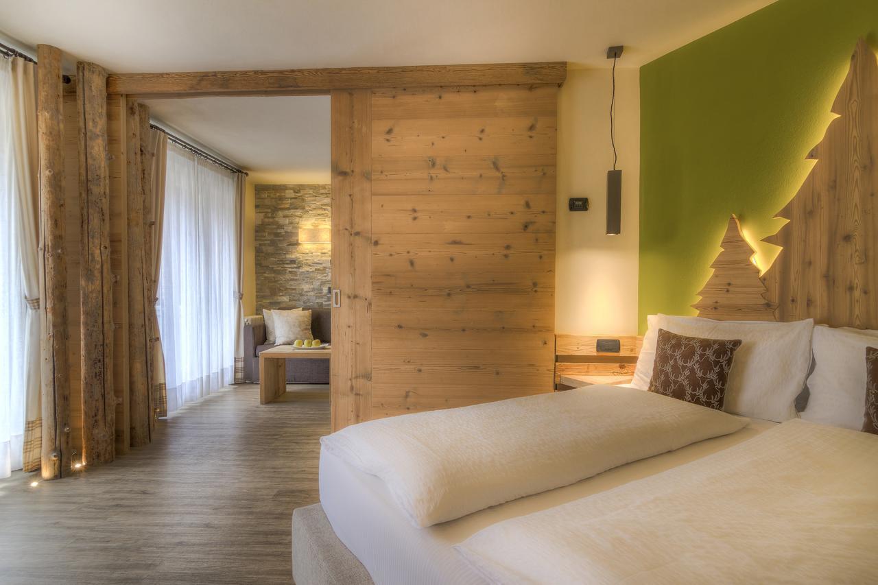 Hotel Madonnina Resort And Wellness Soraga Esterno foto