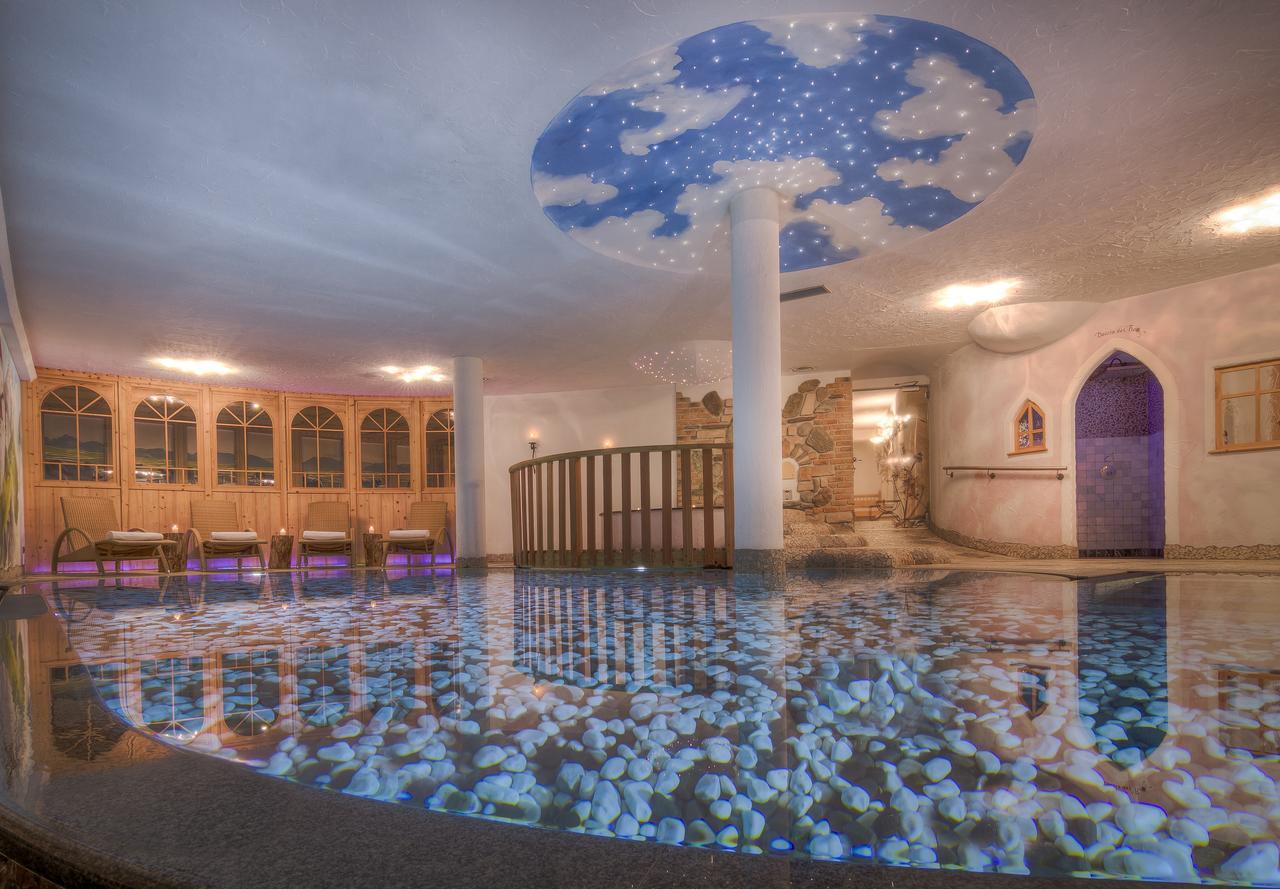 Hotel Madonnina Resort And Wellness Soraga Esterno foto