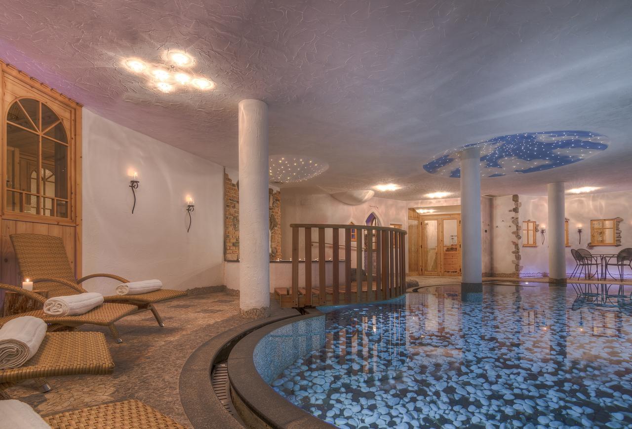 Hotel Madonnina Resort And Wellness Soraga Esterno foto