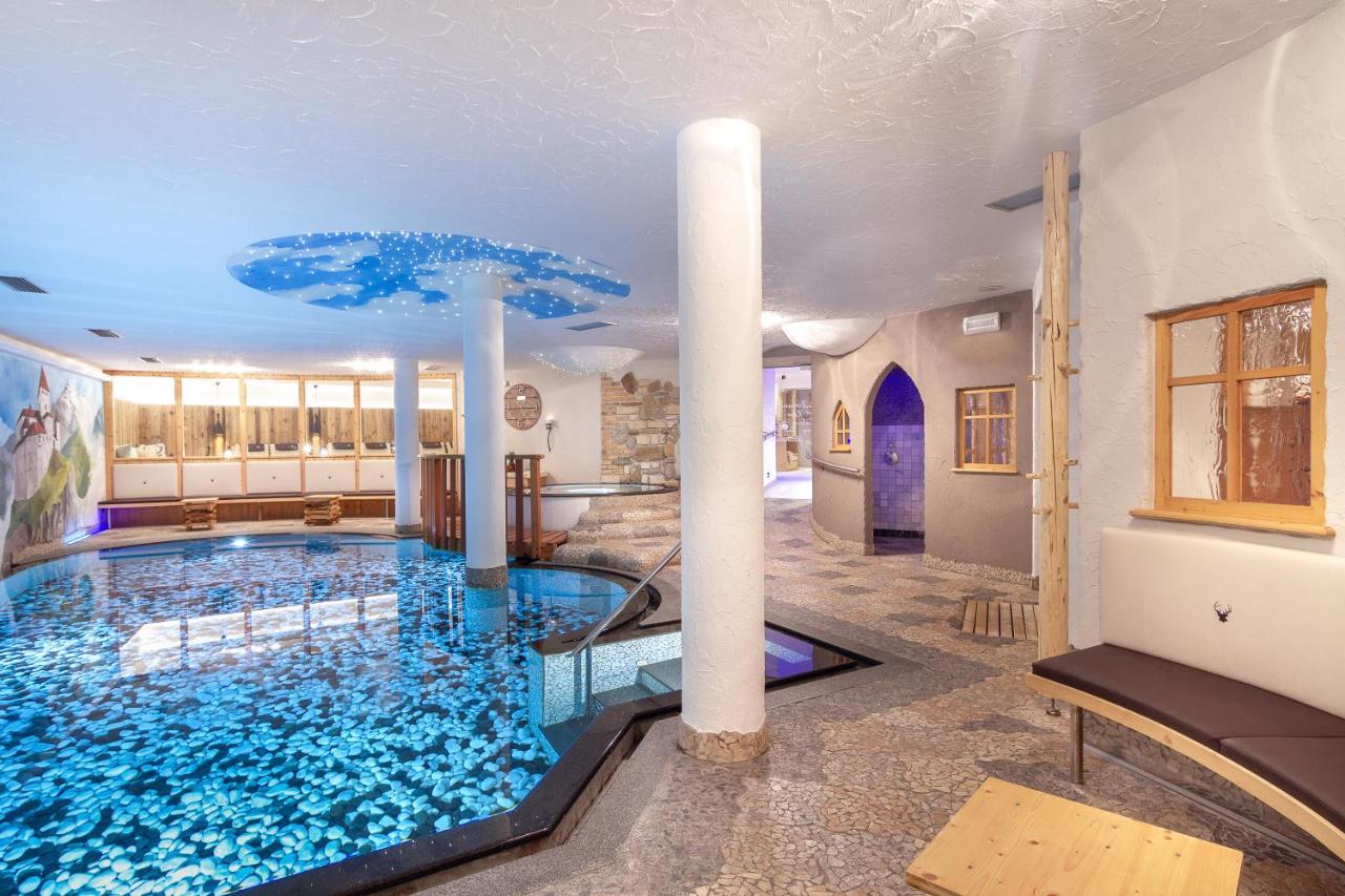 Hotel Madonnina Resort And Wellness Soraga Esterno foto