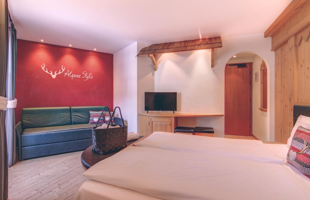 Hotel Madonnina Resort And Wellness Soraga Esterno foto