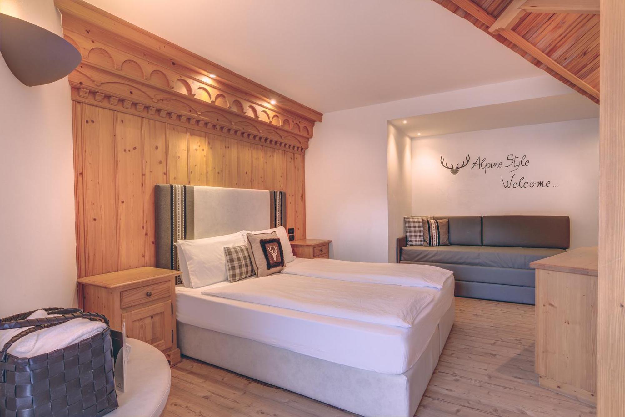 Hotel Madonnina Resort And Wellness Soraga Esterno foto